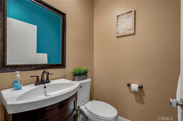 1001 Curlew Street, Perris, CA 92571