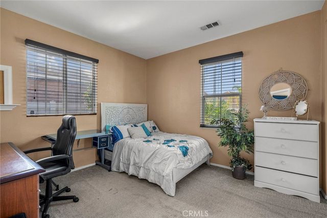 1001 Curlew Street, Perris, CA 92571