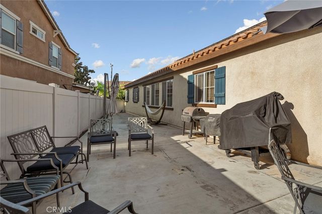 1001 Curlew Street, Perris, CA 92571
