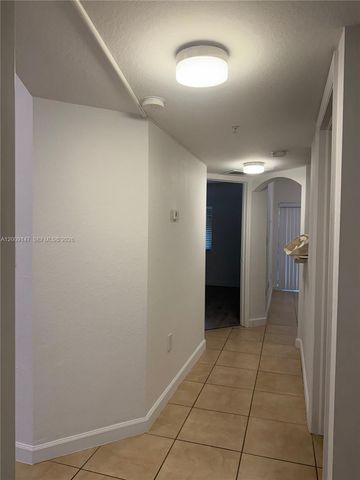 22421 SW 88th PL 102-2, Cutler Bay, FL 33190