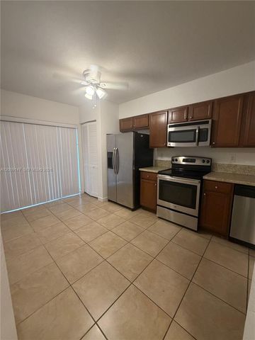 22421 SW 88th PL 102-2, Cutler Bay, FL 33190