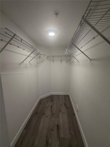 22421 SW 88th PL 102-2, Cutler Bay, FL 33190