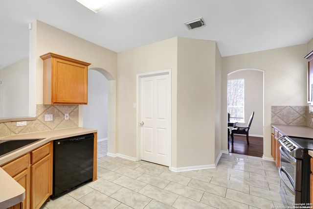 21822 Hyerwood, San Antonio, TX 78259