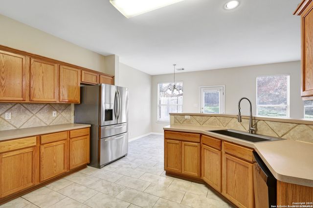 21822 Hyerwood, San Antonio, TX 78259