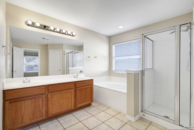 21822 Hyerwood, San Antonio, TX 78259