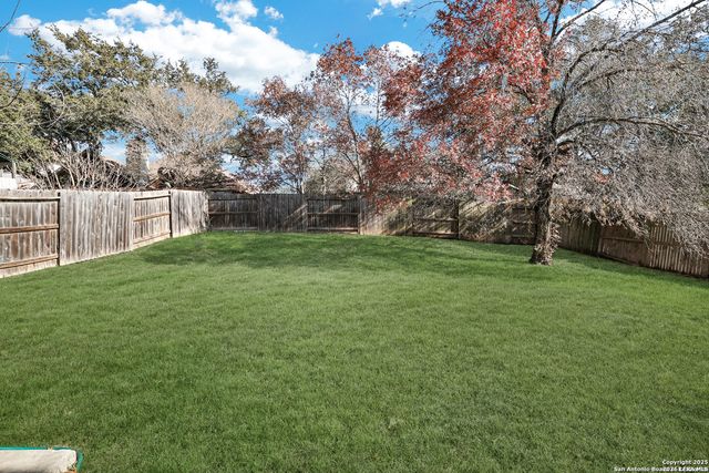 21822 Hyerwood, San Antonio, TX 78259
