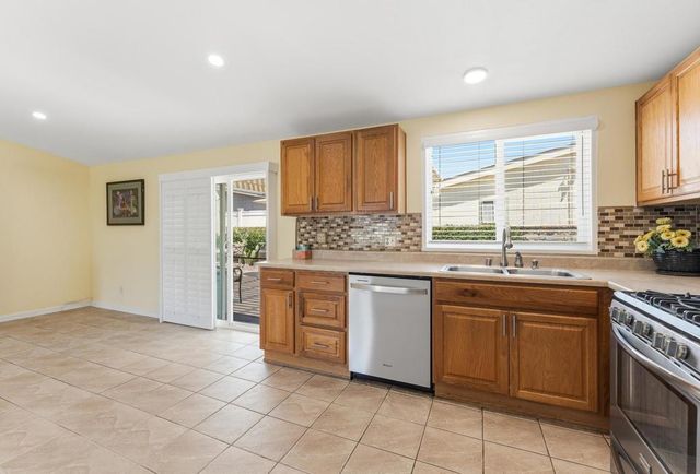 172 Larson Drive, Cathedral City, CA 92234