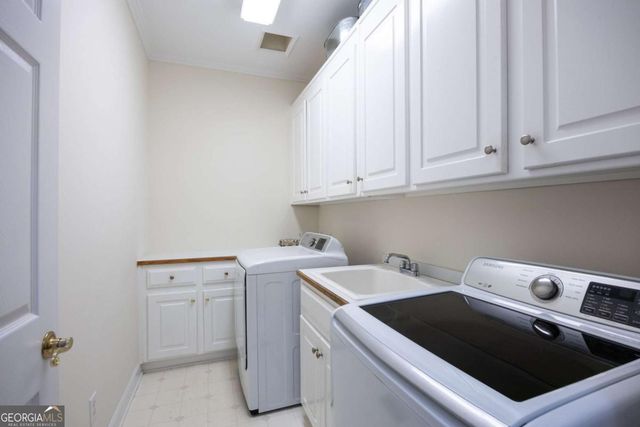 5200 Old Mountain Court NW, Powder Springs, GA 30127