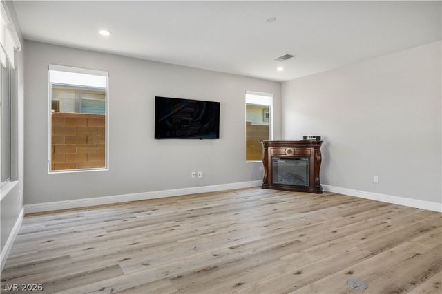 6432 Linden Street, North Las Vegas, NV 89086