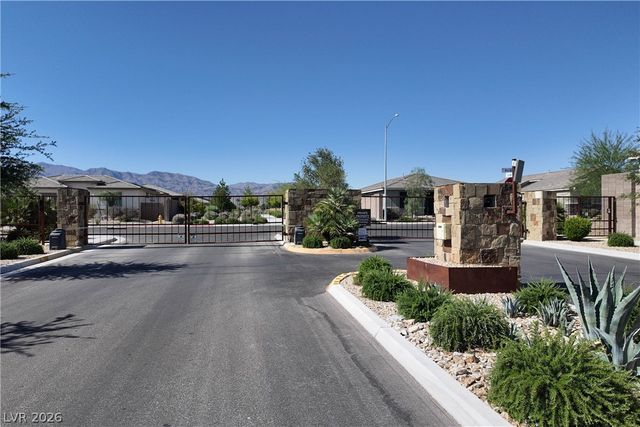 6432 Linden Street, North Las Vegas, NV 89086