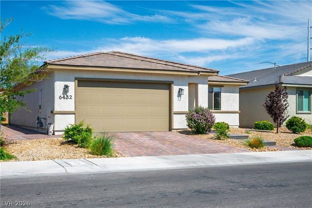 6432 Linden Street, North Las Vegas, NV 89086