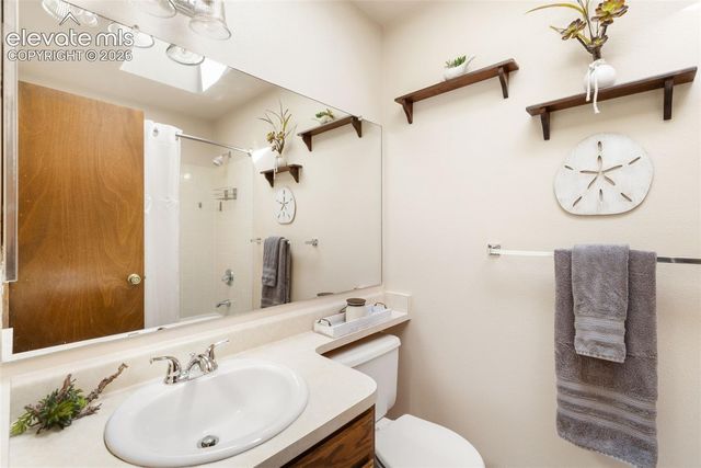 3345 Lynnwood Way, Colorado Springs, CO 80918