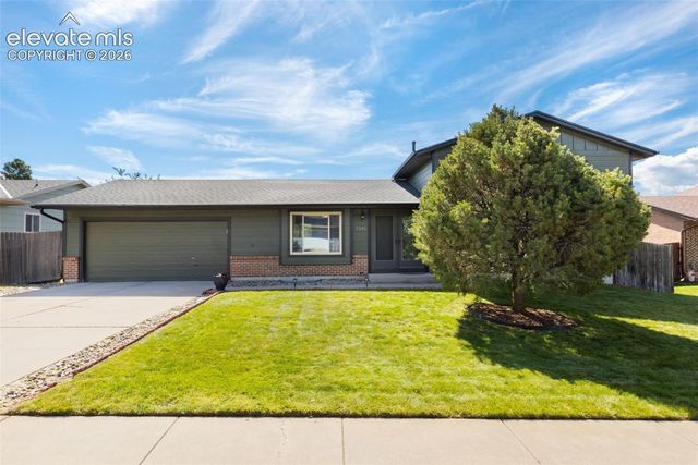 3345 Lynnwood Way, Colorado Springs, CO 80918