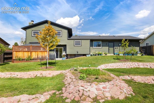 3345 Lynnwood Way, Colorado Springs, CO 80918