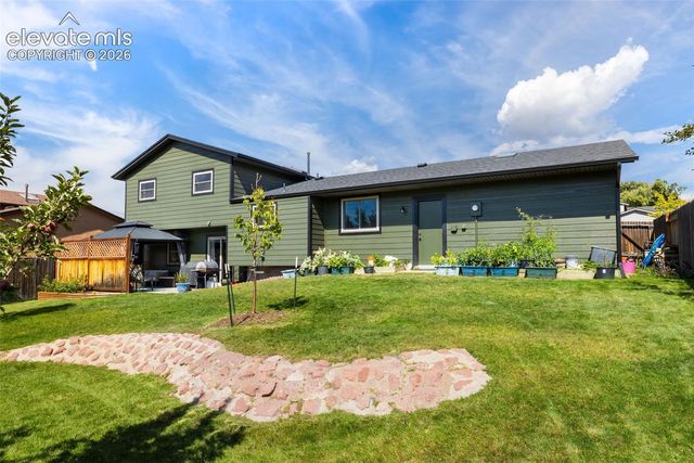 3345 Lynnwood Way, Colorado Springs, CO 80918