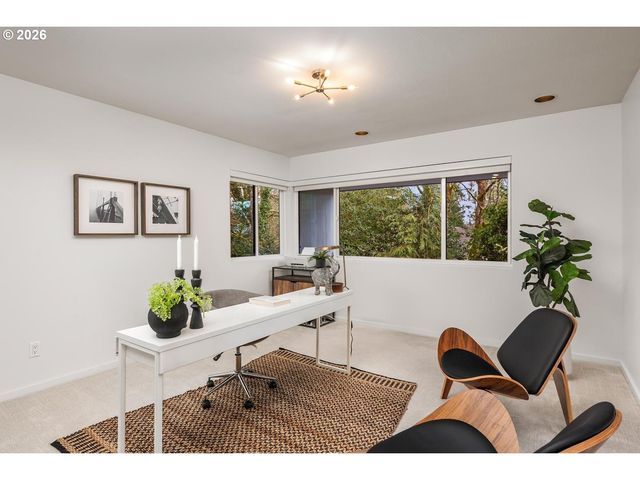 4808 Sw STONEBROOK Ct, Portland, OR 97239