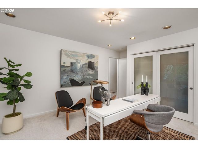 4808 Sw STONEBROOK Ct, Portland, OR 97239