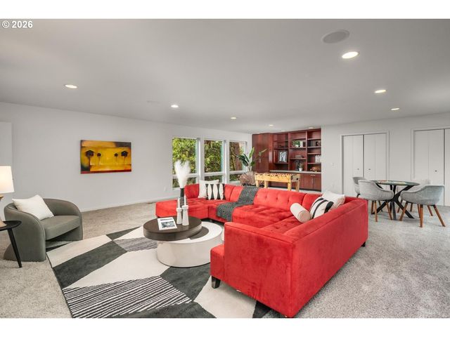 4808 Sw STONEBROOK Ct, Portland, OR 97239