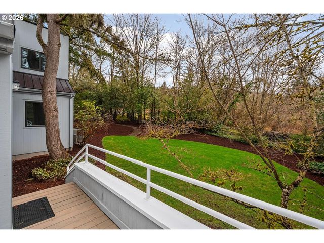 4808 Sw STONEBROOK Ct, Portland, OR 97239