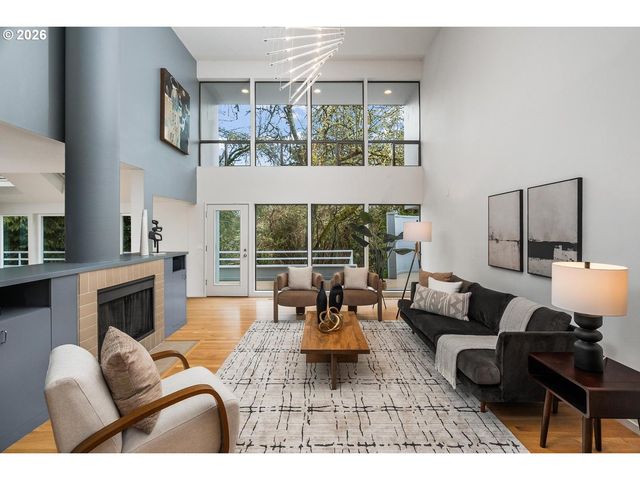 4808 Sw STONEBROOK Ct, Portland, OR 97239