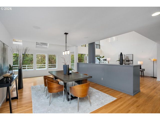 4808 Sw STONEBROOK Ct, Portland, OR 97239