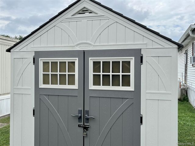 509 5th Avenue, Middletown, NY 10941