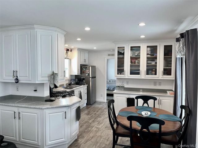 509 5th Avenue, Middletown, NY 10941