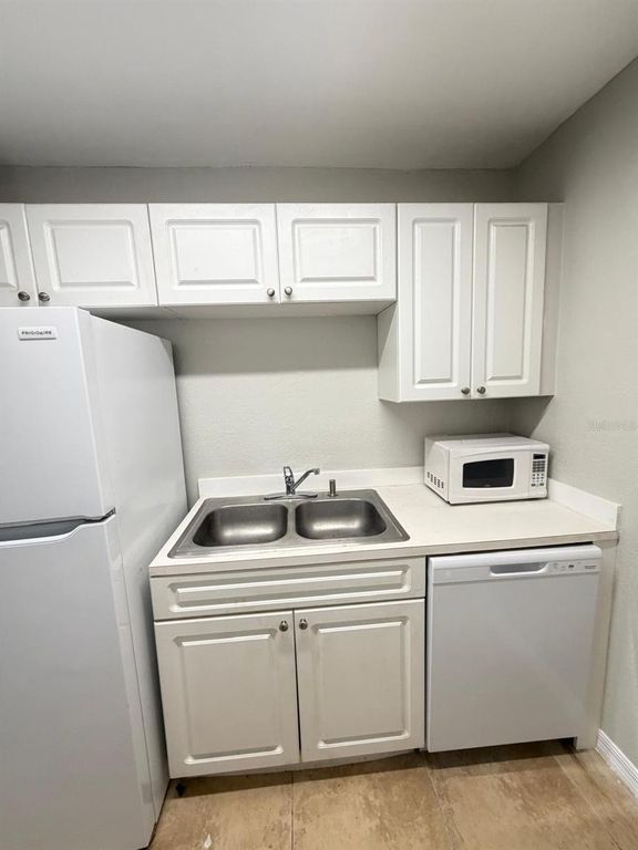 13697 ORANGE SUNSET DRIVE 101, Tampa, FL 33618
