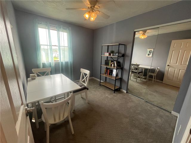 2464 Sunset Ave, North Huntingdon, PA 15642