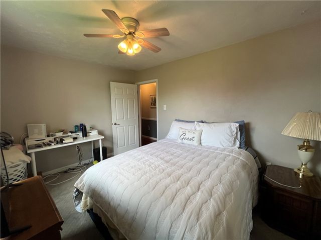 2464 Sunset Ave, North Huntingdon, PA 15642