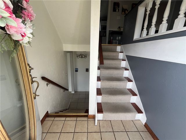 2464 Sunset Ave, North Huntingdon, PA 15642