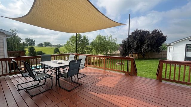2464 Sunset Ave, North Huntingdon, PA 15642