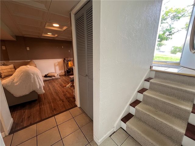 2464 Sunset Ave, North Huntingdon, PA 15642