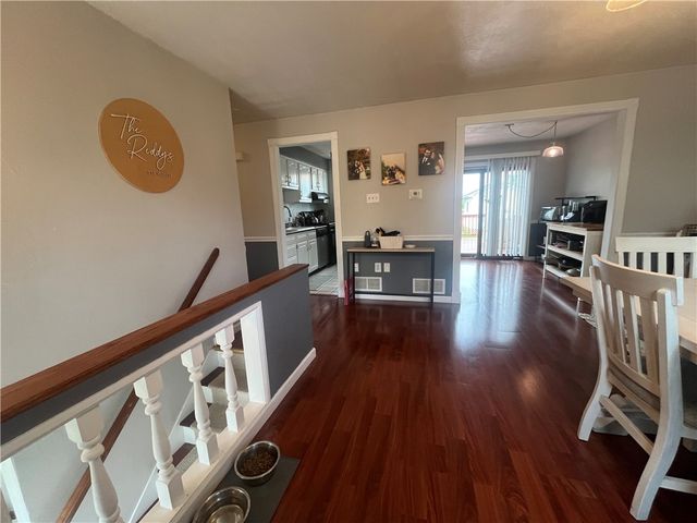 2464 Sunset Ave, North Huntingdon, PA 15642