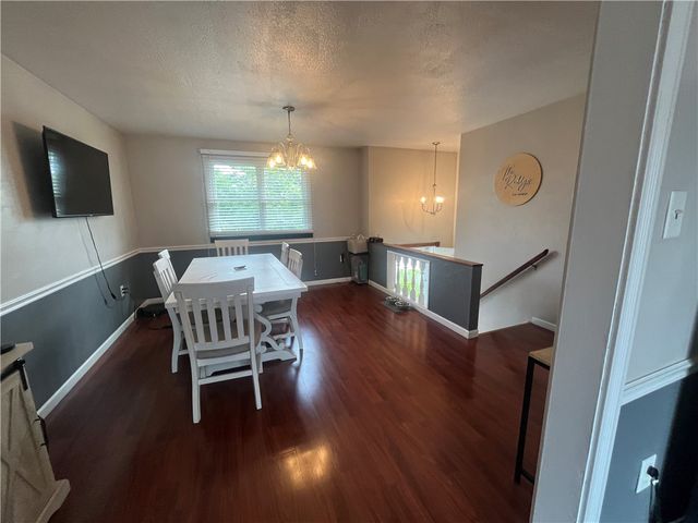 2464 Sunset Ave, North Huntingdon, PA 15642