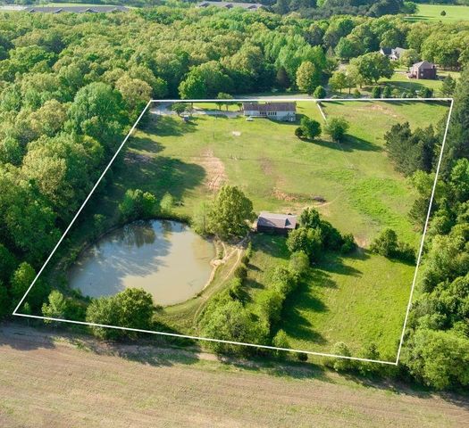 2720 Greensboro Road, Jonesboro, AR 72405