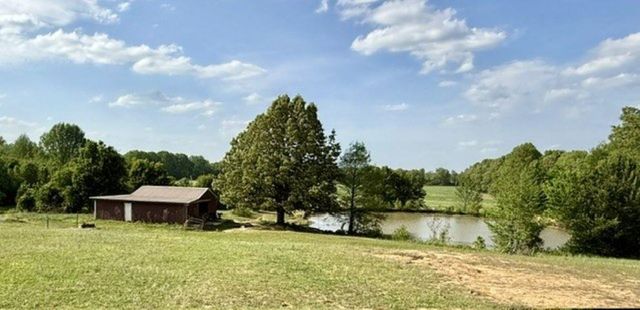 2720 Greensboro Road, Jonesboro, AR 72405