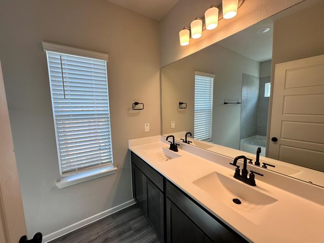 13327 Prado Ridge Lane, Iowa Colony, TX 77583