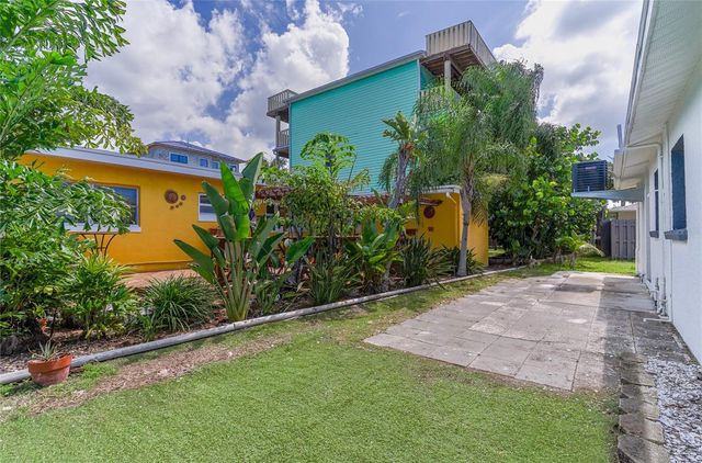 630 180TH AVENUE E, Redington Shores, FL 33708