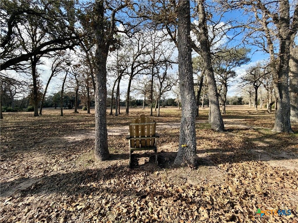 Image 2 of property listing at 15631 Fm 682, Yoakum, TX 77995