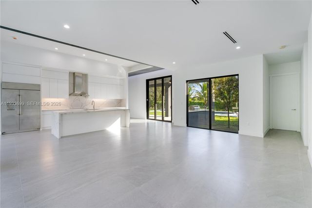 10398 SW 64th Street, Miami, FL 33173