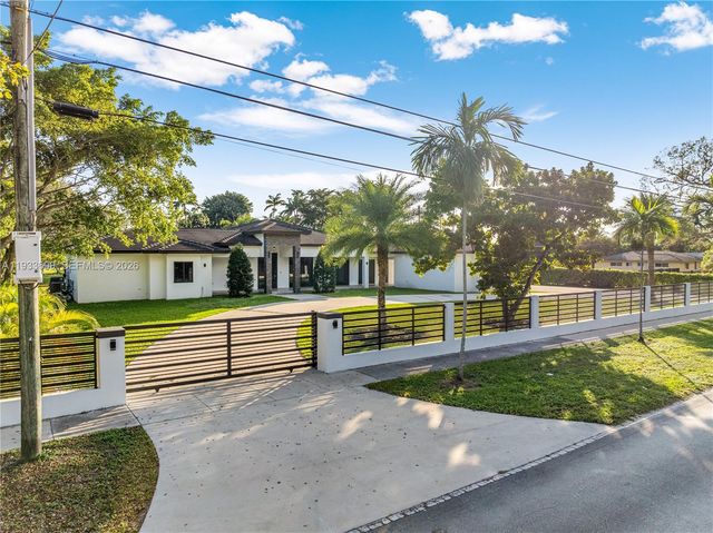 10398 SW 64th Street, Miami, FL 33173