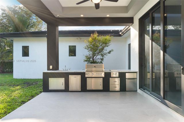 10398 SW 64th Street, Miami, FL 33173