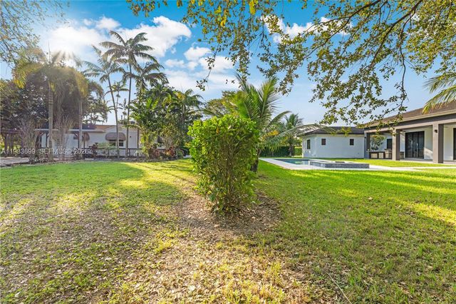10398 SW 64th Street, Miami, FL 33173