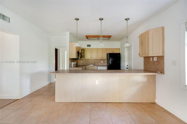 10398 SW 64th Street, Miami, FL 33173