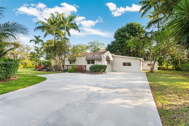 10398 SW 64th Street, Miami, FL 33173