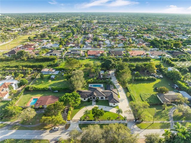 10398 SW 64th Street, Miami, FL 33173