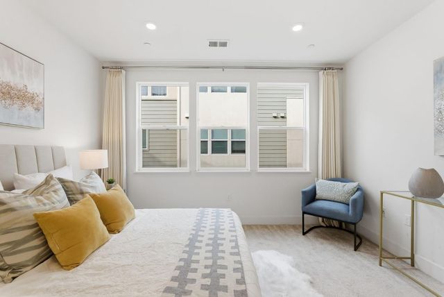 2933 Lamory Place 111, Santa Clara, CA 95051