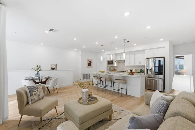 2933 Lamory Place 111, Santa Clara, CA 95051