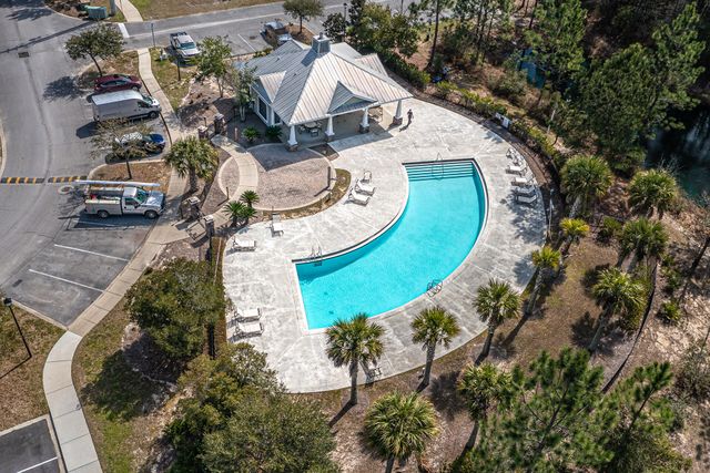 113 Date Palm Lane, Freeport, FL 32439